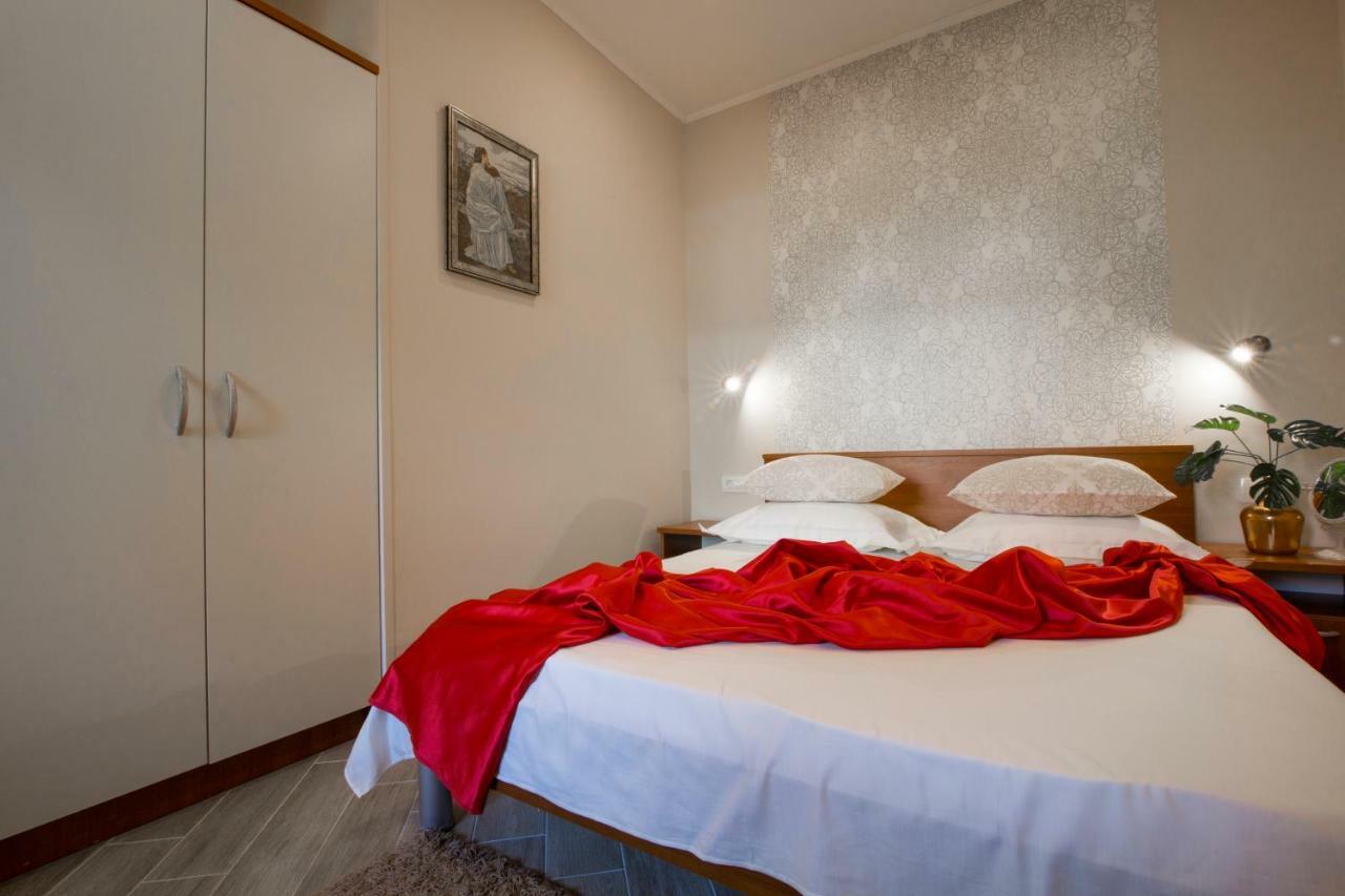 Apartments Smokva Makarska Cameră foto